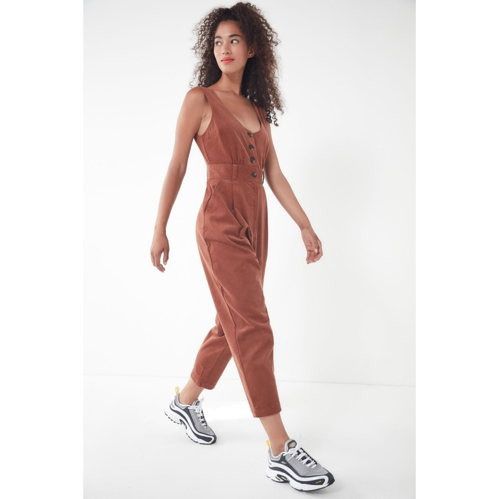 UO Gretel Corduroy Jumpsuit Size 0